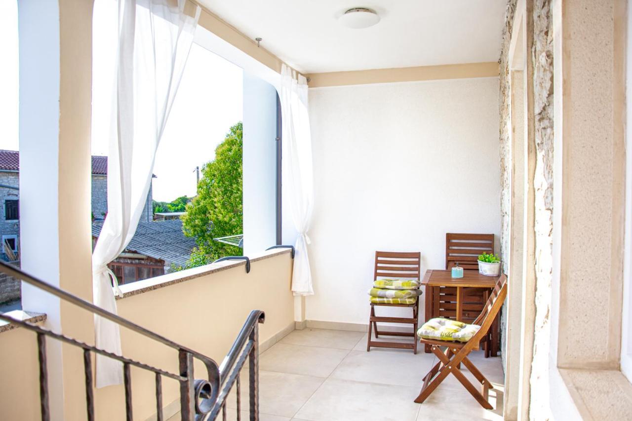App Roko 2 Apartment Porec Exterior photo